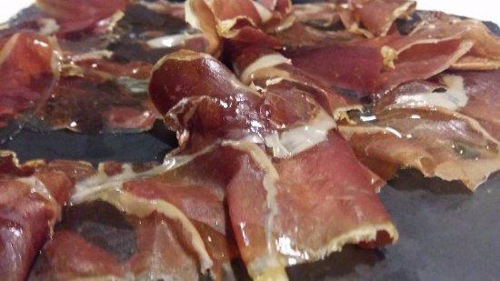 Quem De Fer Restaurant